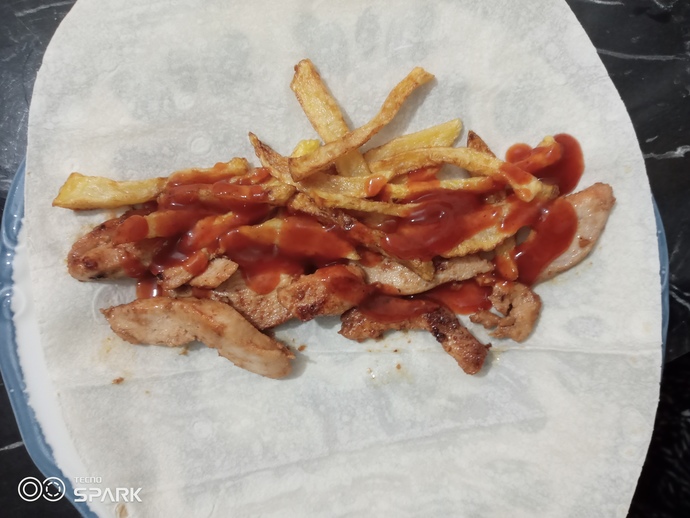 Evde döner yapar mısın uğraşır mısın? dışardan mi söylersin?
