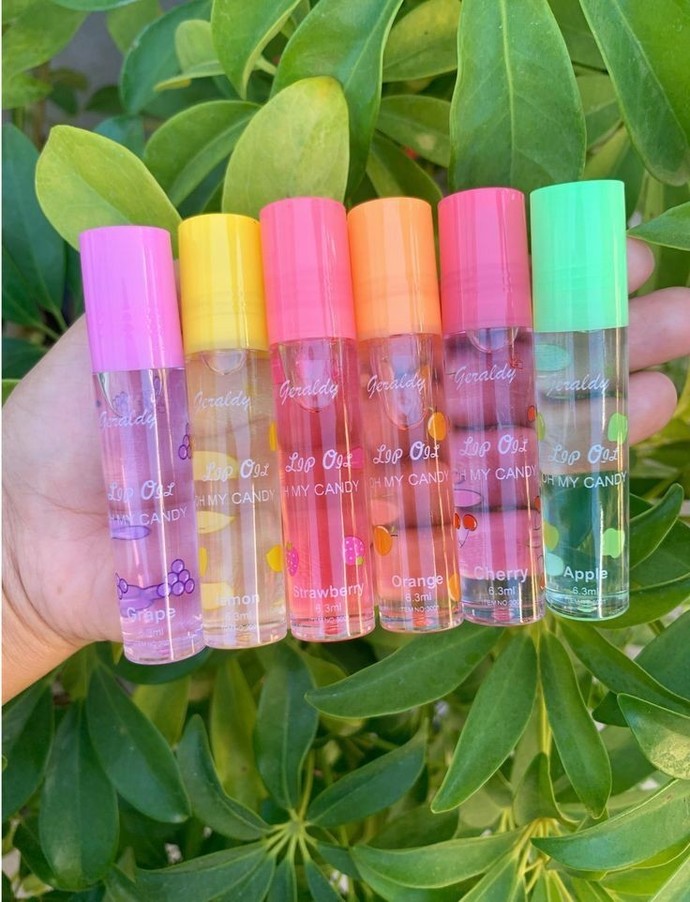 Sevgiliniz size bir kutu lip gloss alsa kabul edermisiniz?