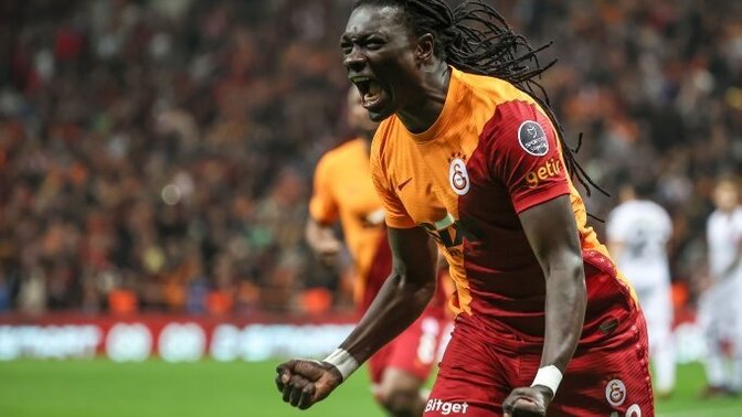 Ümraniyespor 0 - Galatasaray 1... Gomis'in 86'da ki muhteşem golüyle aslan ikinci deplasman galibiyetini aldı! Maçı nasıl buldunuz?