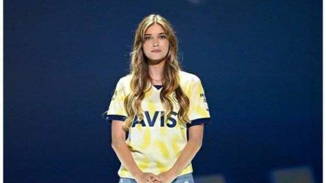 Fenerbahçe mi karım mı deseler ölümüne Fenerbahçe derim peki siz eşinizden takımınız için vazgeçer misiniz?