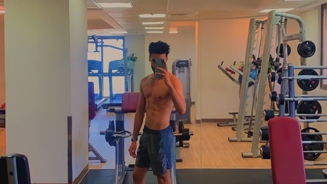 Kaslı erkekleri çekici mi buluyorsunuz yoksa itici mi?