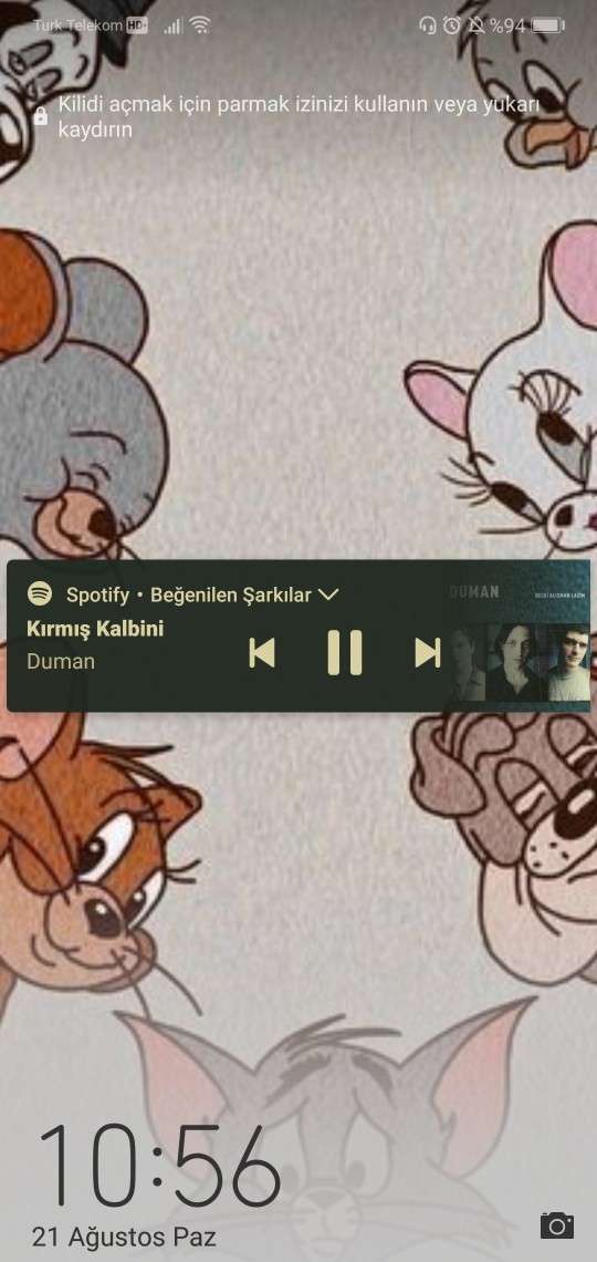 "Kilit ekranında" ne var paylaşır mısın?