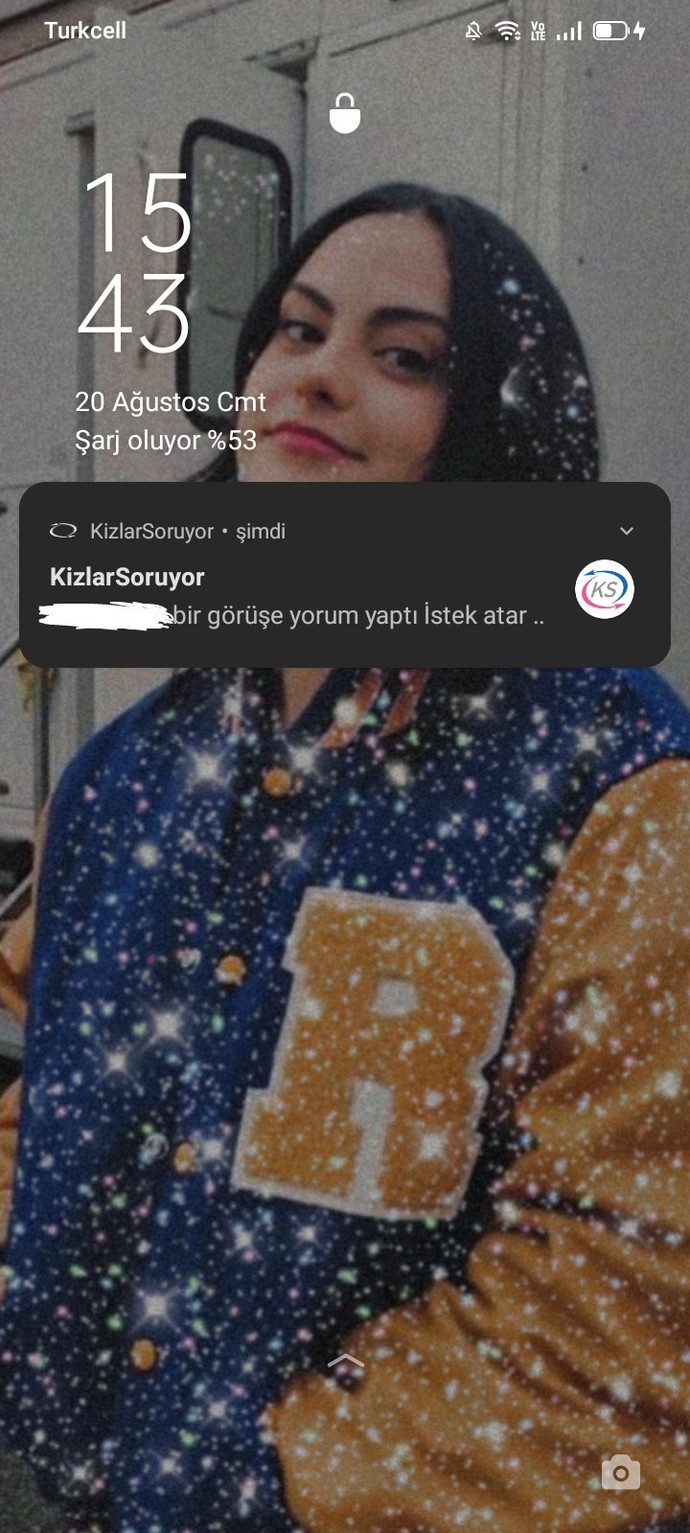 "Kilit ekranında" ne var paylaşır mısın?