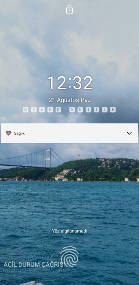 "Kilit ekranında" ne var paylaşır mısın?
