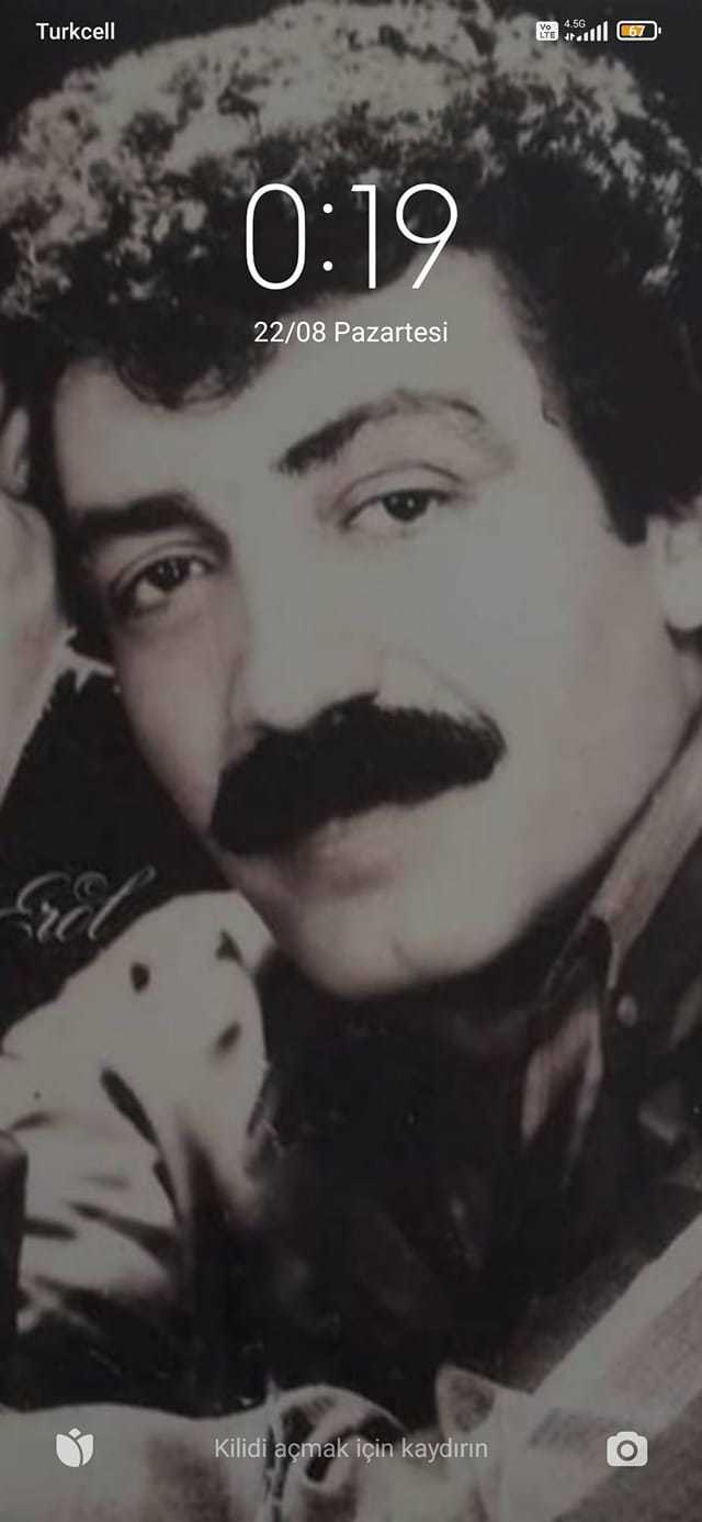 "Kilit ekranında" ne var paylaşır mısın?