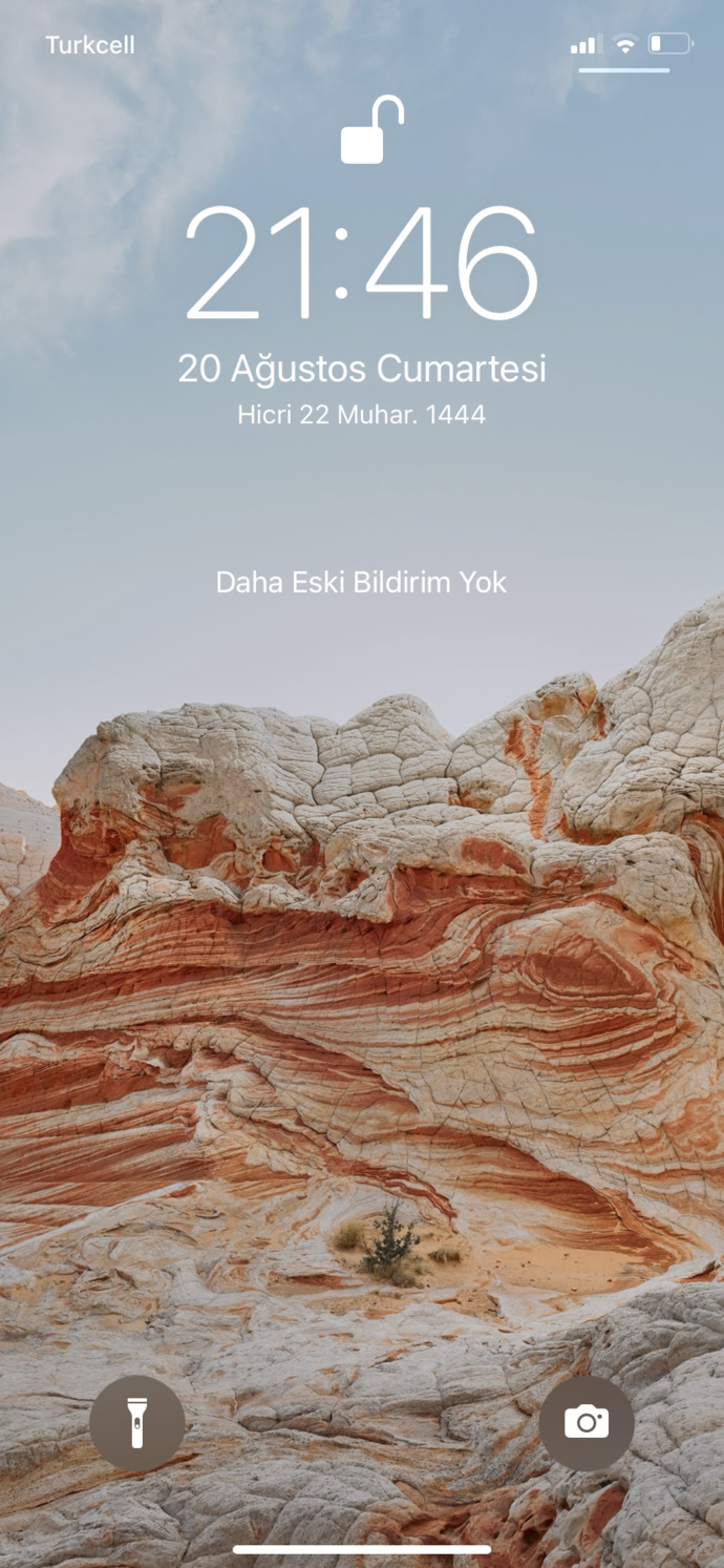 "Kilit ekranında" ne var paylaşır mısın?