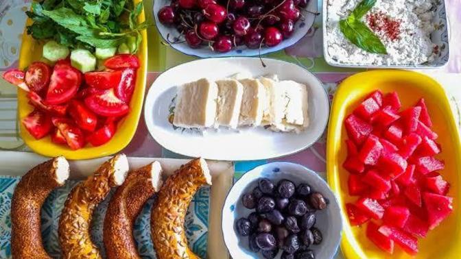 Kahvaltında ne eksık olmamalı / Kimın kahvaltısı hazır?