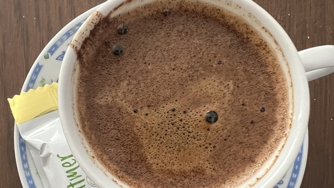 Günaydın 🤩Pazar Sabahı Türk Kahvesi Mi? Yoksa Latte Mi Seversiniz?