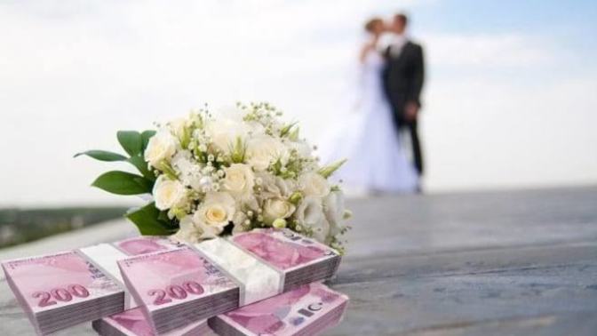 Devlet evlenen çiftlere 100.000₺ yardımda bulunsaydı, evlenir miydiniz?
