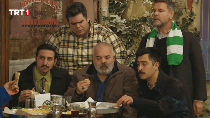 Gece yenen yemeğin tadı neden bir başka olur?