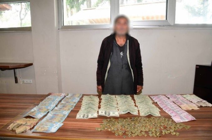Suriyeli dilencinin üzerinden 5500 💲 ve 3800 ₺ para çıktı. Siz sokakta gördüğünüz dilencilere para yardımı ediyor musunuz?