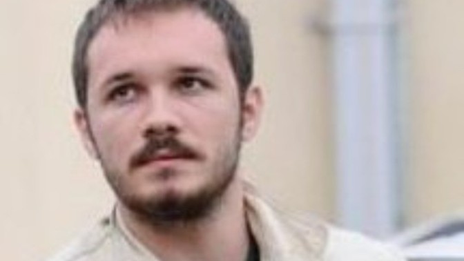 Bu çocuğa aşığımm yaa Selim komiser. Var mı benim gibi her izlediği dizide bi oyuncuya aşık olan?