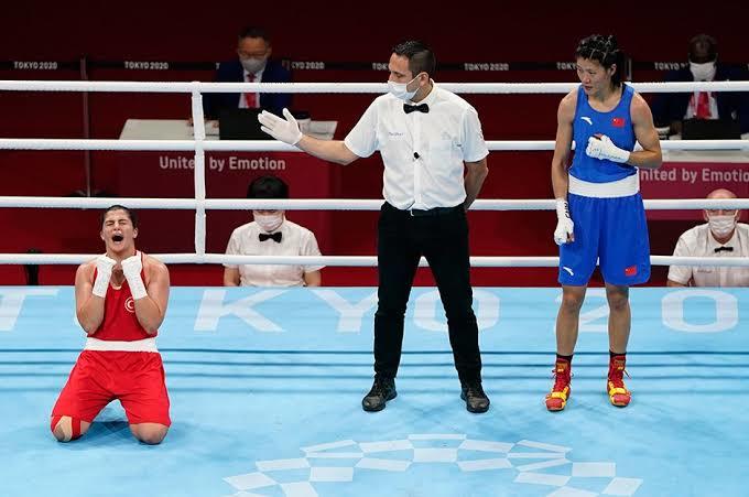 Galip geldi fakat hakemin elini kaldırmasını istemedi. Siz tepkisini nasıl buldunuz?
