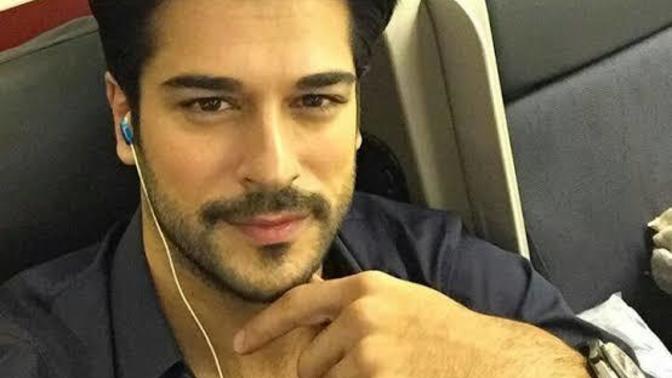 Burak Özçivit yakışıklı mı?