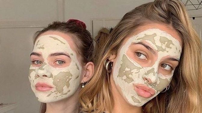 Sivilceli cilde maske yapılır mı?