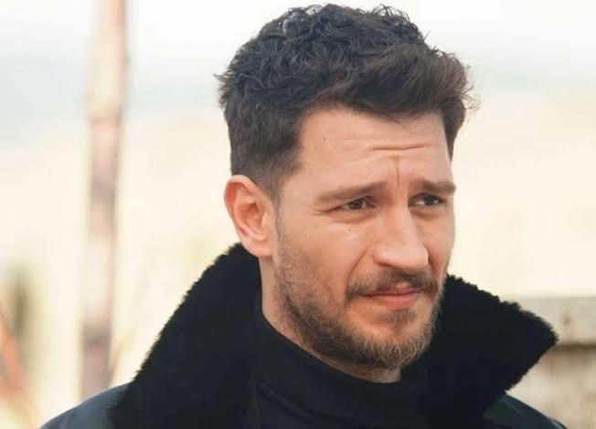Prison Break Türkiye de çekilse Scofieldi en iyi kim canlandırır?