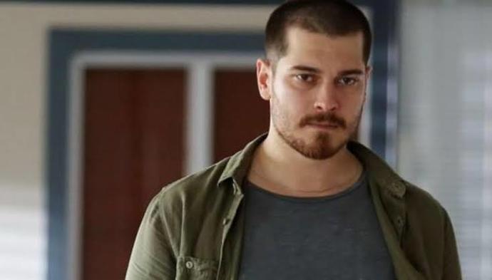 Prison Break Türkiye de çekilse Scofieldi en iyi kim canlandırır?