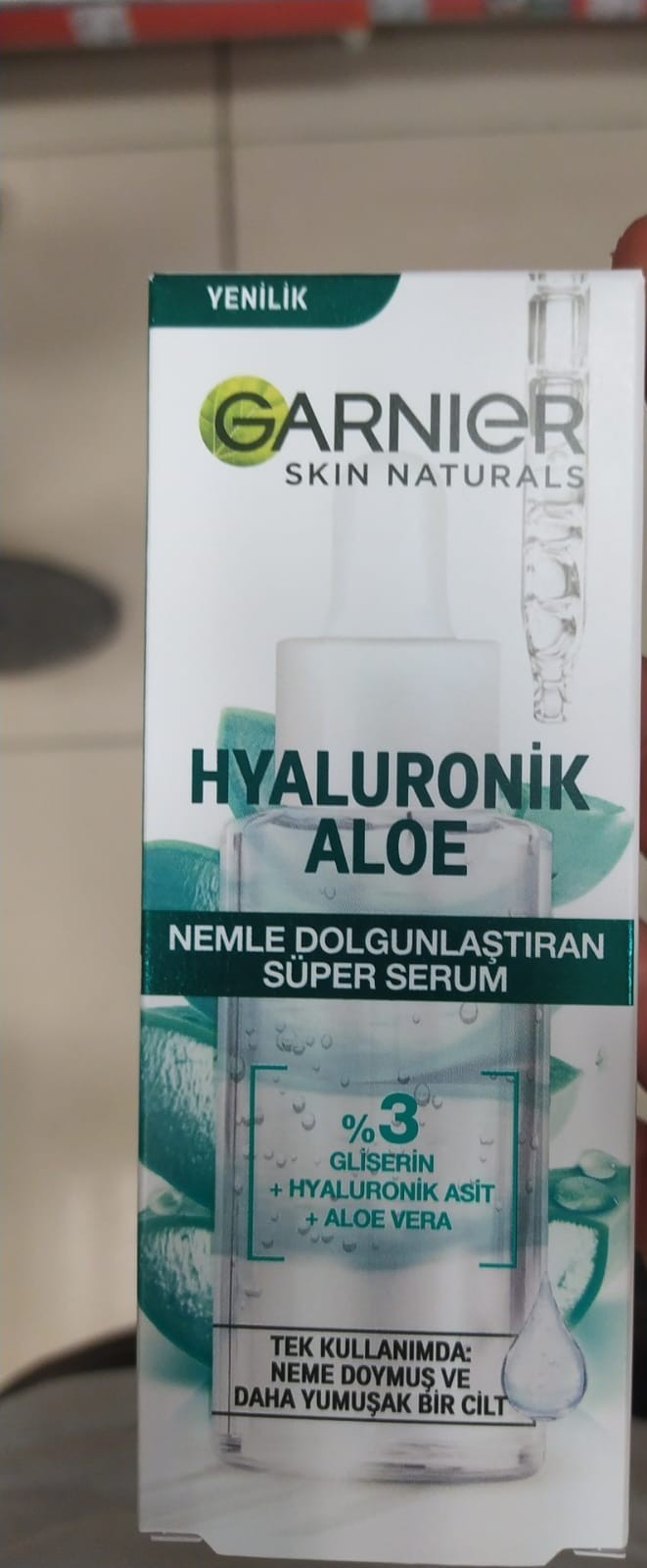 Bu serum sivilce cıkarıyor mu?
