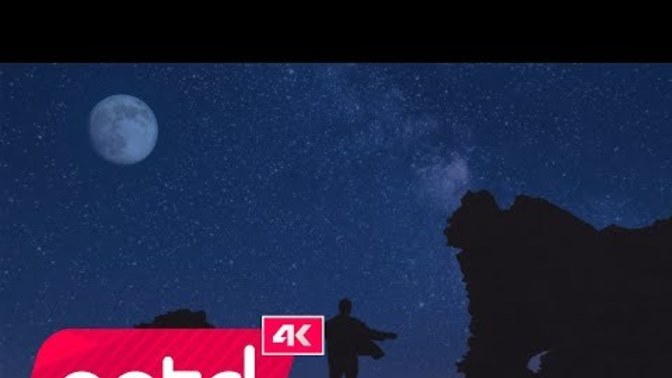 Sevdiğiniz Şarkıyı Defalarca Dinler Misiniz?