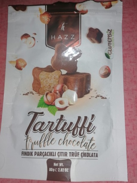 Bir bu çikolatayı yerken bir de başka bir şey yaparken bu kadar haz duyuyorum, trüf çikolata sever misiniz?