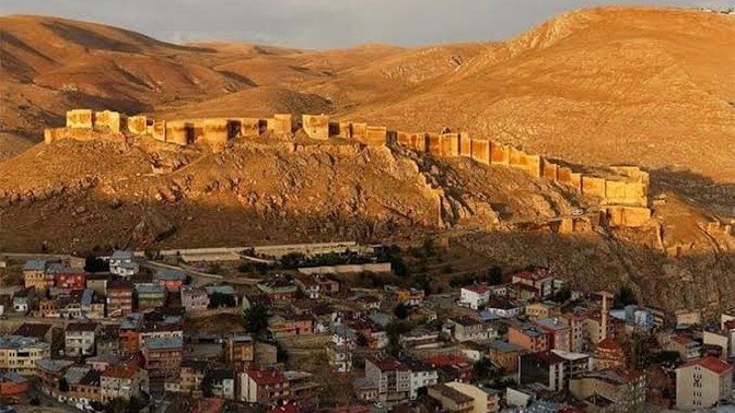 Bulunduğunuz ilden memnun musunuz veya hangi ilde olmak isterdiniz?