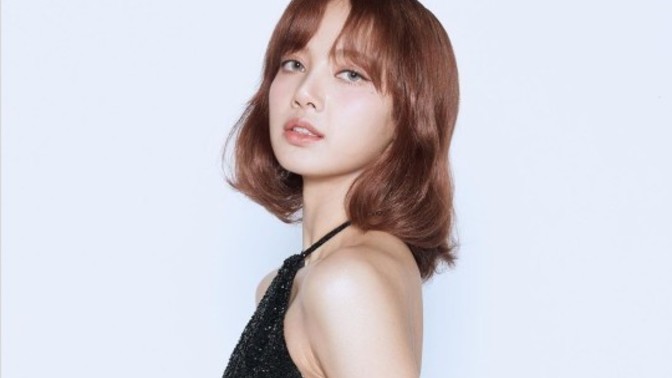 Lisa'nın yeni saç modelini beğendiniz mi?