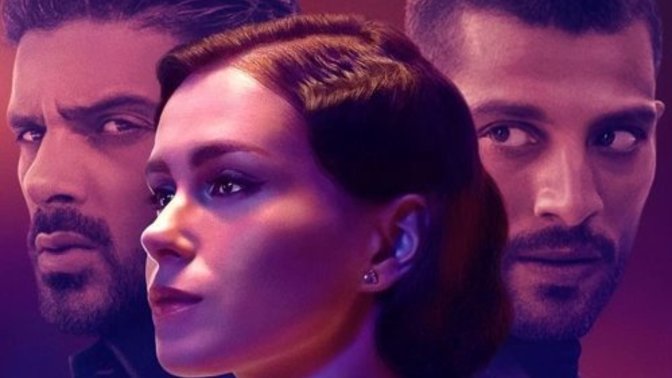 365 günün 3. filminde esmer mafya babasını kocasını aldatan Laura hakkında ne düşünüyorsunuz?