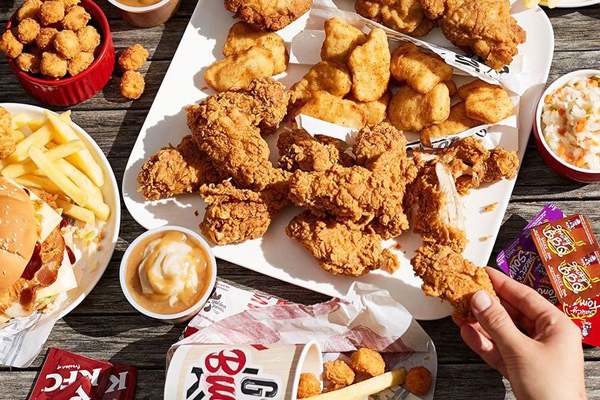En sevdiğiniz ve en sevmediğiniz fast food firması nedir?