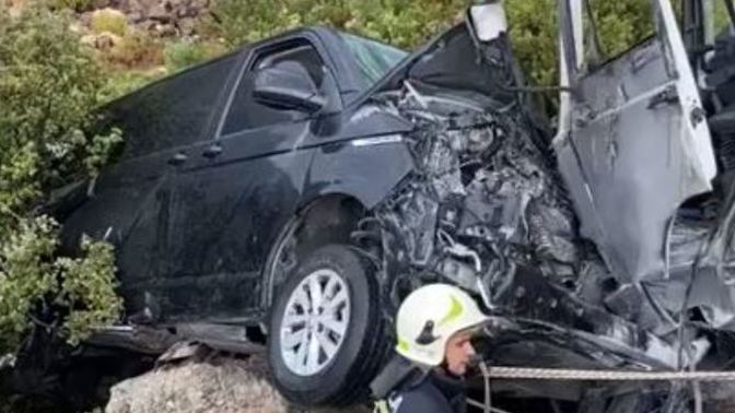 İbrahim Tatlıses trafik kazası geçirdi! Bu adamın başına gelmeyen kalmadı resmen, olayı duydunuz mu?