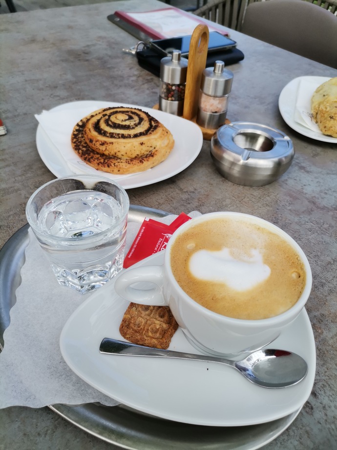 Keyif ve uzaklara dalan düşünceler 🤪✌️