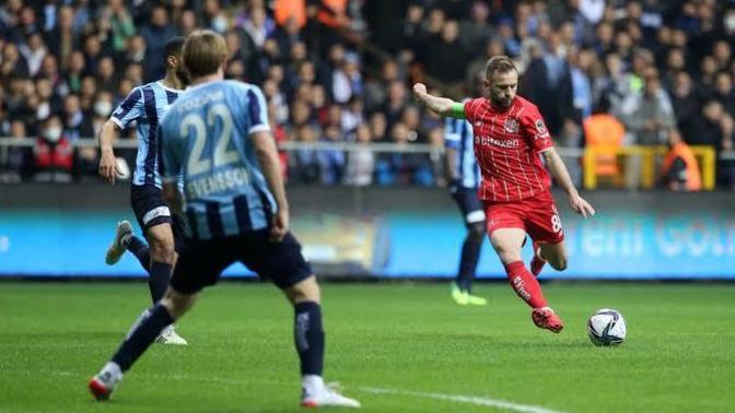 Oynadığı futbolu en beğendiğiniz anadolu takımı hangisidir?