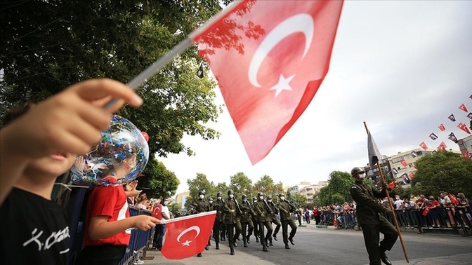 30 Ağustos Zafer Bayramı'nın 100. yılı kutlu olsun! Zaferden 100 yıl sonra memleketin en çok neye ihtiyacı var🇹🇷?