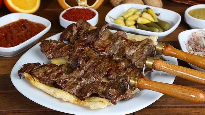Cağ kebap sever misiniz?