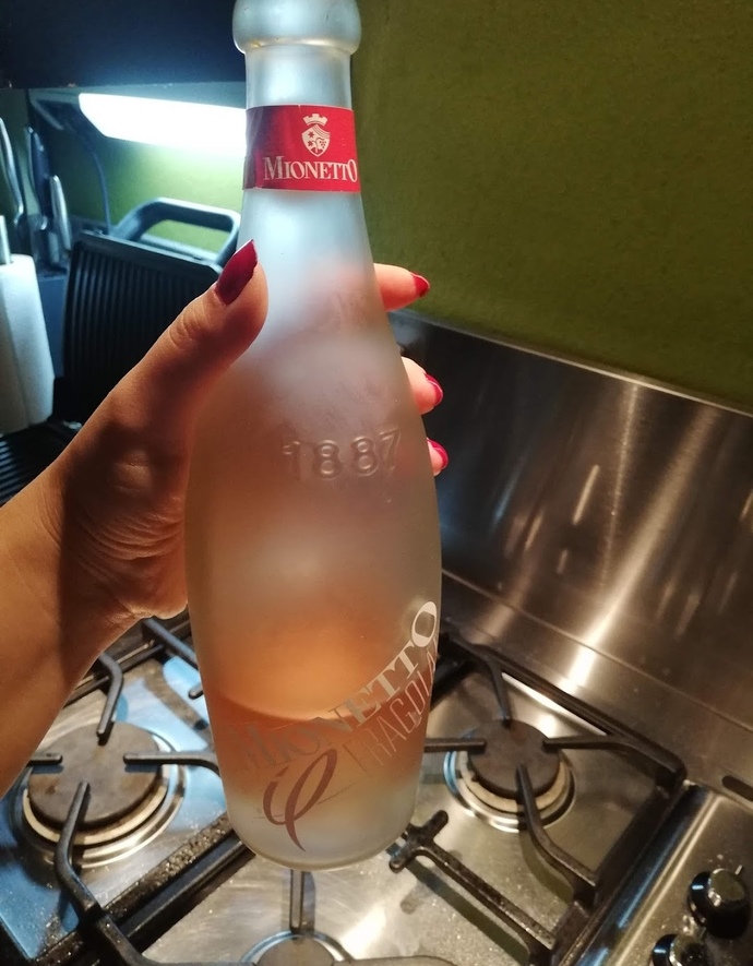 En ilginc cevap veren kazanıyor 🤪