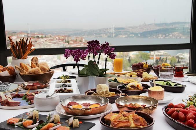 Pazar günü kahvaltısına en güzel ne yakışır?