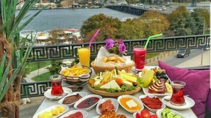 Açık havada kahvaltı yapmayı sever misiniz?