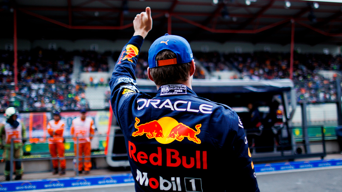 Max Verstappen yine birinci oldu! Sizce bu sene artık şampiyon belli mi?