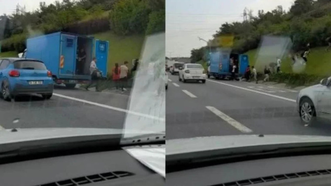 TEM Otoyolu'nda arıza yapıp duran kamyonetin arkasından kaçak göçmenler çıktı. Ülke olarak yol geçen hanı mıyız?