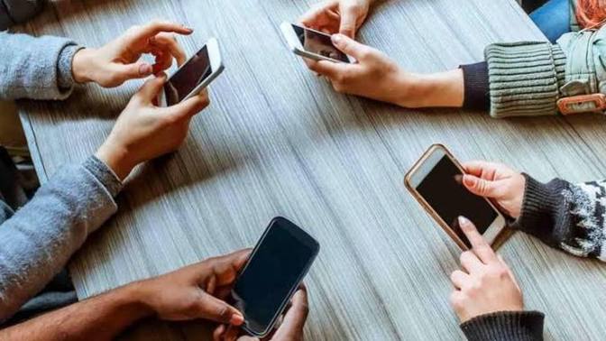 Günde ortalama kaç saat telefon kullanıyorsunuz?