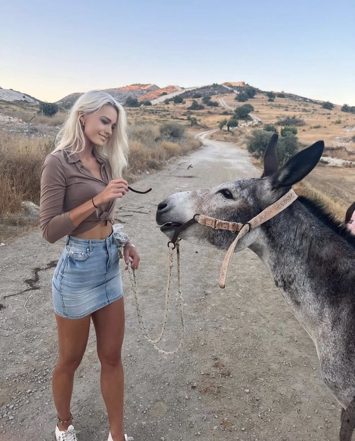 Hangi ülkenin kadını daha güzel sence ?