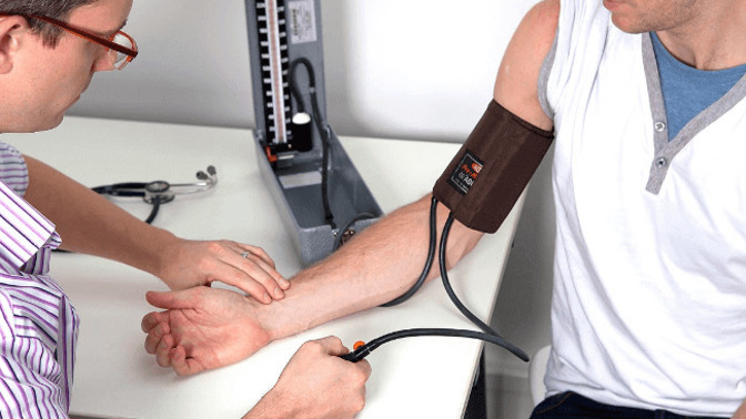 Sizin de durup dururken tansiyon ölçtürme perileriniz geliyor mu?