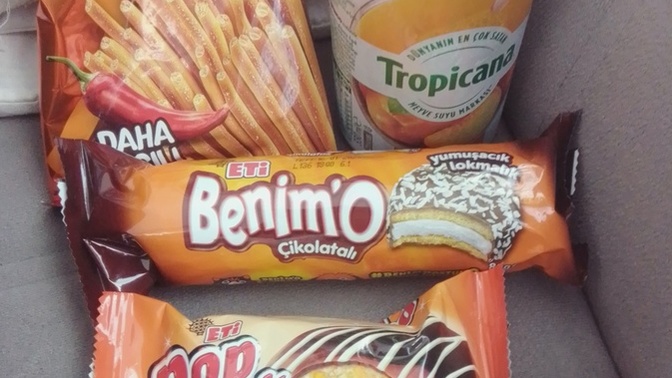 Şu an hangi abur cubur olsa yerdiniz?