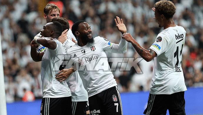 Beşiktaş 3 - Sivasspor 1... Kartal ilk yarıda ki müthiş futboluyla gözümüzün pasını silerek farklı kazandı! Maçı nasıl buldunuz?
