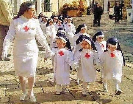İmam kız çocuklarının örtünmesi gerektigini savundu! Haklı mı?