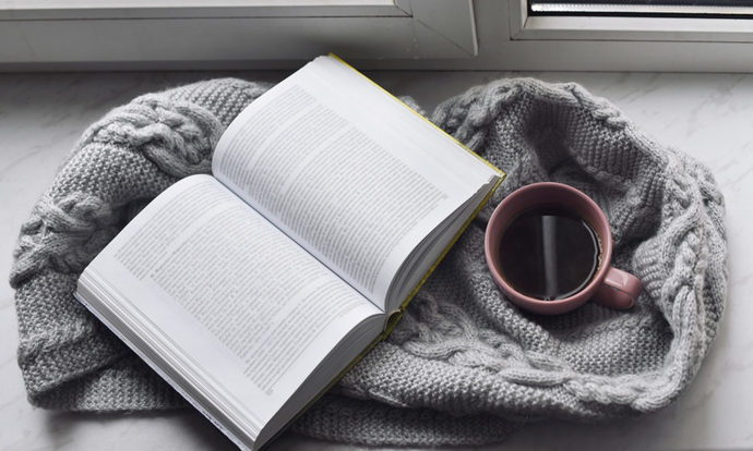 Kitap okurken size eşlik eden güzel şey nedir?