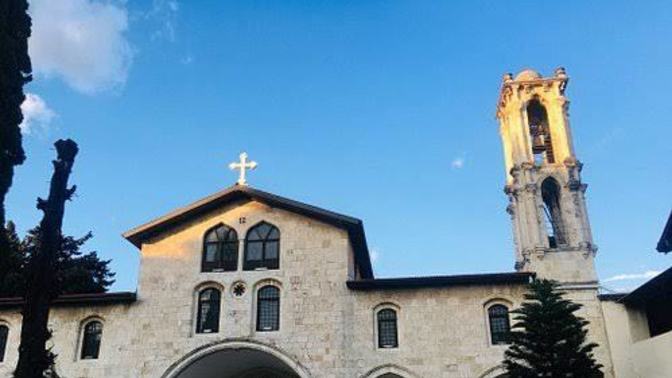 Türkiye'de camilerde ezan okunması Türkiye'nin laik olmadığını mı gösteriyor?