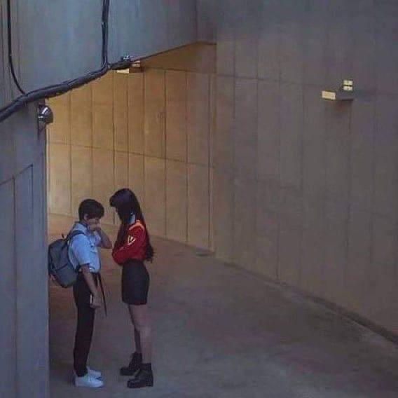 Kısa boylu erkek ve uzun boylu kız ilişkisi olur mu?