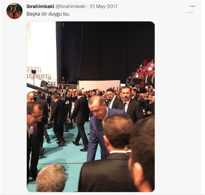 Erdoğanın yanında olan köşe oluyor ama nasıl?