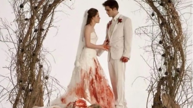 Bella ve Edward olmasa alacakaranlık filmini izler miydiniz?