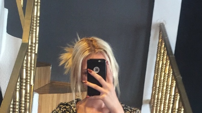Yatana kadar dışarı elbisesini çıkarmaz mısınız sizde yoksa eve girince pijama mı giyersiniz?